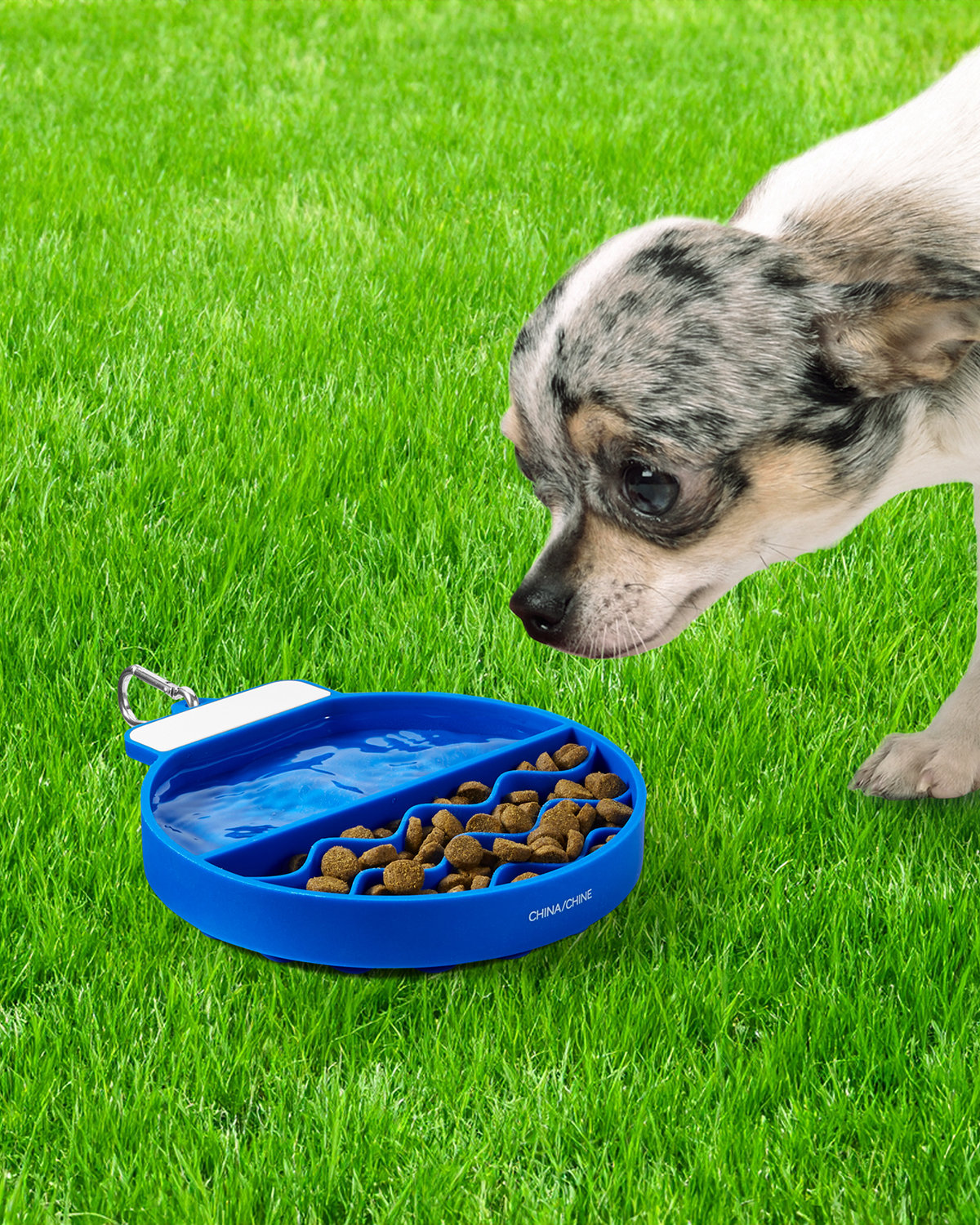 Travel Pet Feeder Suction Mat 17
