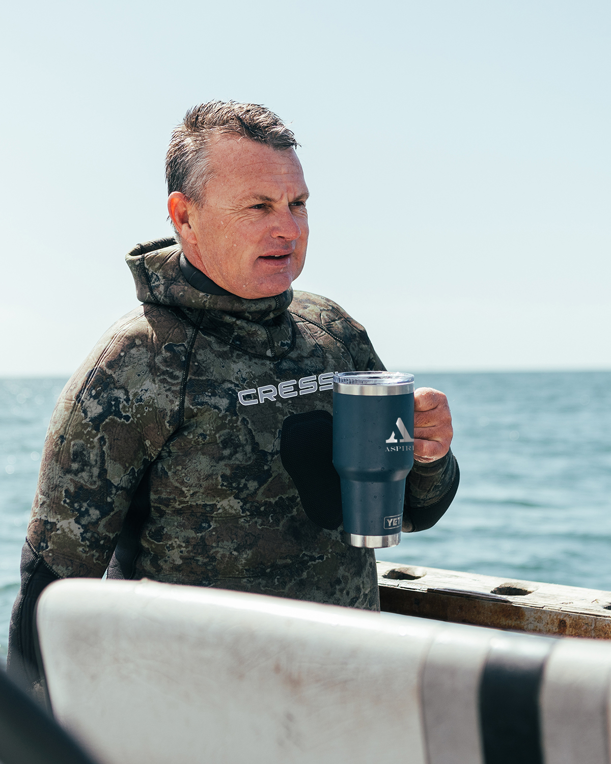 Rambler® 30 oz Travel Mug with StrongHold™ Lid 9